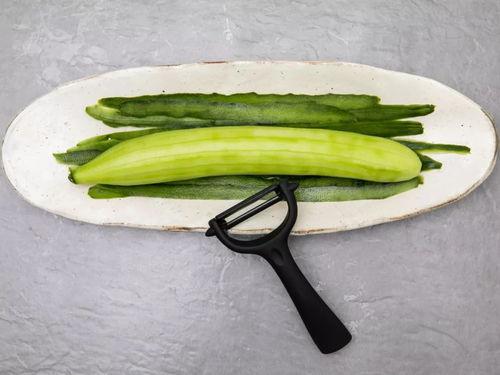 刮皮吃瓜,探寻夏日消暑新风尚