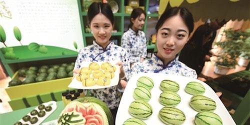 吃瓜群众观,吃瓜群众视角下的明星生活