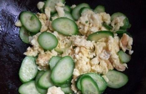 金丝搅瓜嫩瓜怎么吃,金丝搅瓜嫩瓜的多样美味食用指南