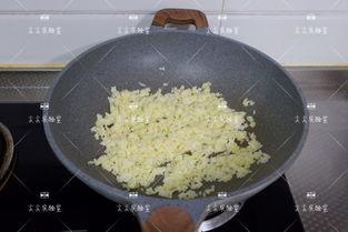 小瓜吃蛋炒饭,一场味蕾的奇妙之旅