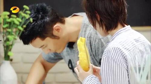 吃瓜周冬雨黄晓明,娱乐圈的甜蜜误会