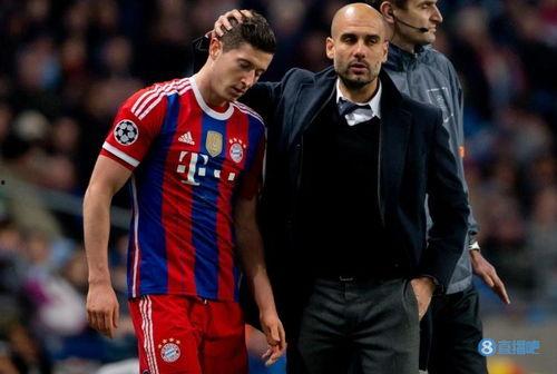 足球解说吃瓜视频